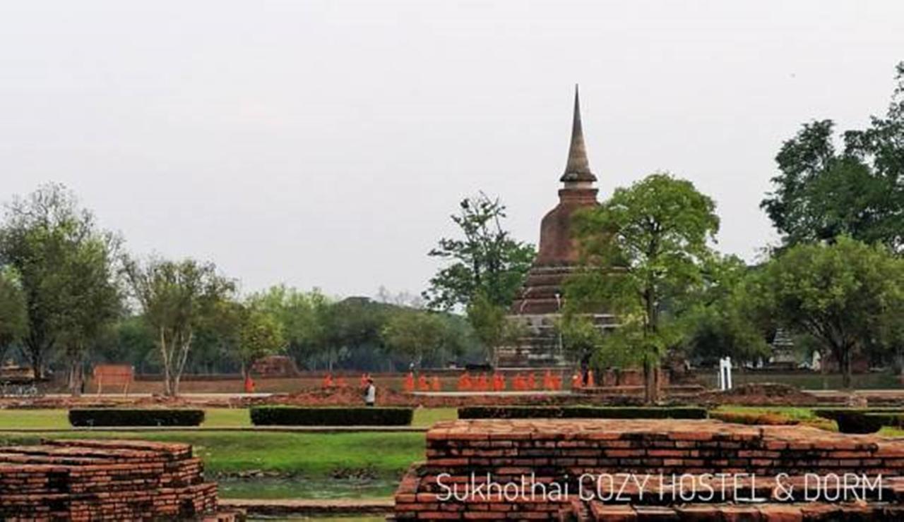 Sukhothai Cozy Hostel And Dorm Exteriér fotografie